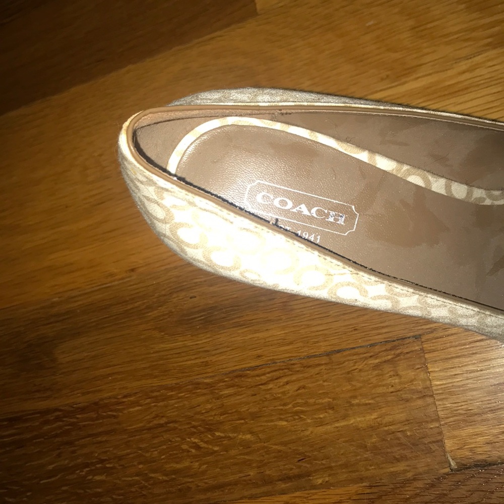 Coach Printed Heels - Picture 2 of 3